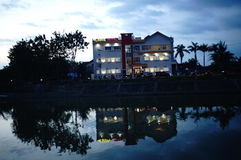 new ddhave hotel