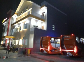 new ddhave hotel