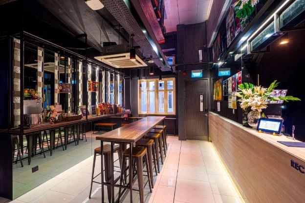 cube boutique capsule hotel chinatown