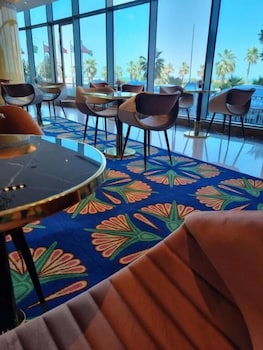 grand hotel