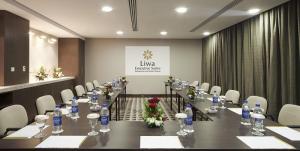 oaks liwa executive suites
