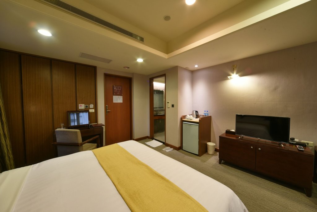 sunrise business hotel tamsui