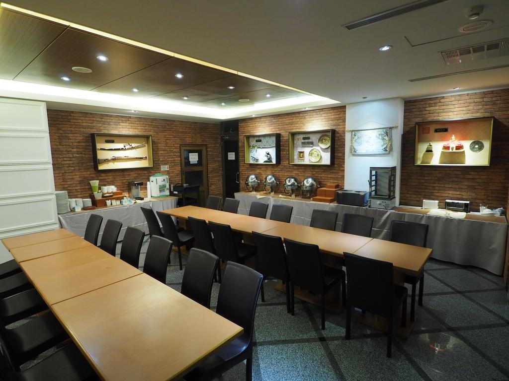 sunrise business hotel tamsui