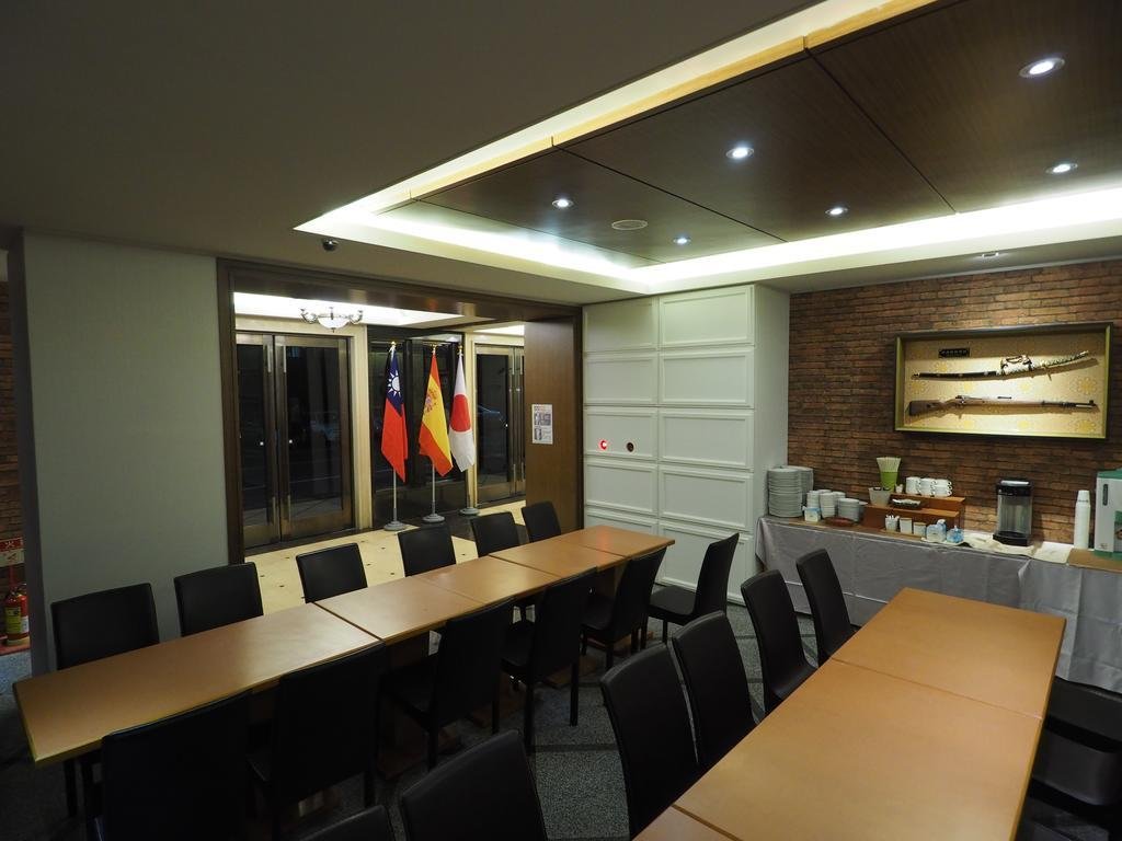 sunrise business hotel tamsui