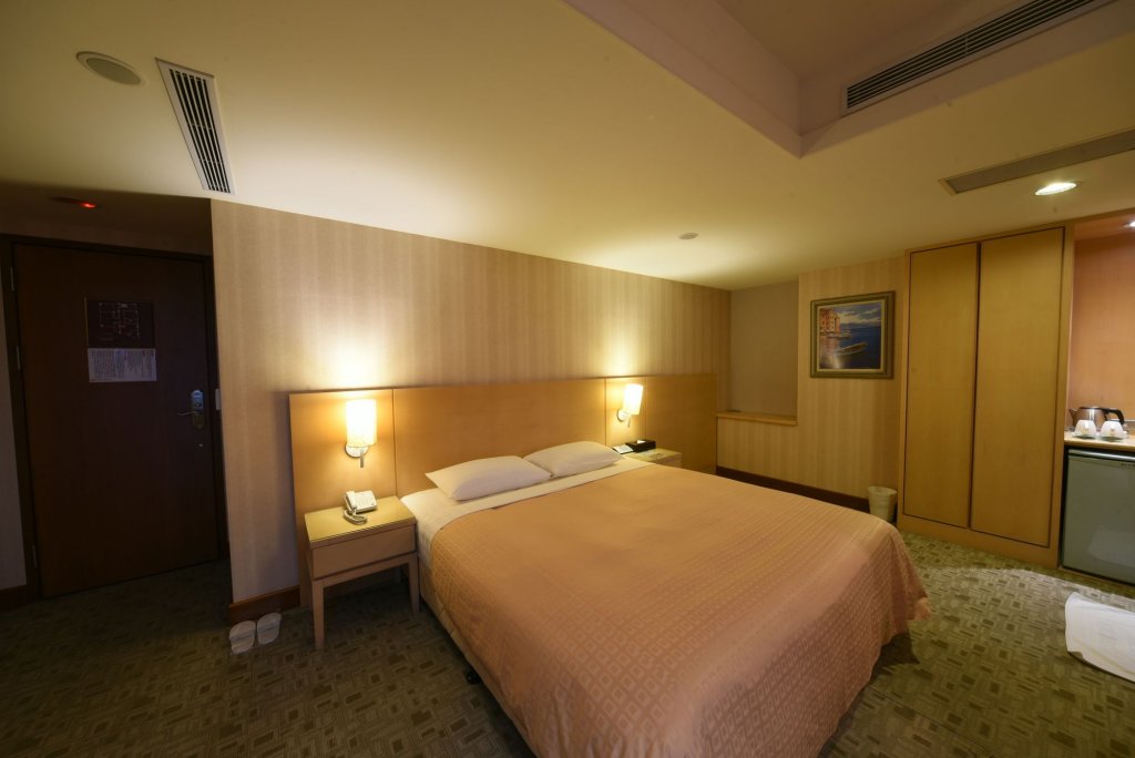 sunrise business hotel tamsui