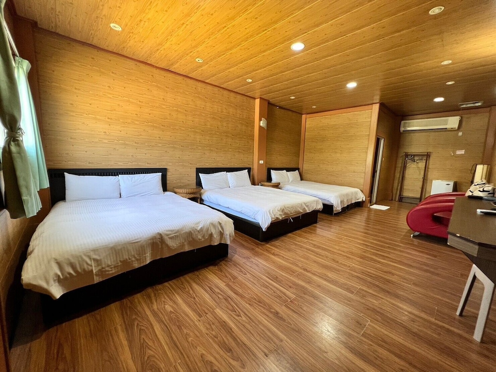 kenting dajianshan wilderness bungalow