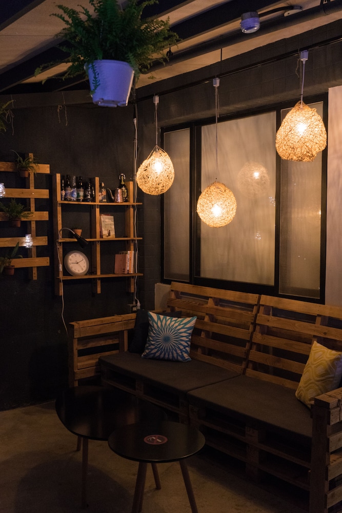 dongmen 3 capsule inn hostel