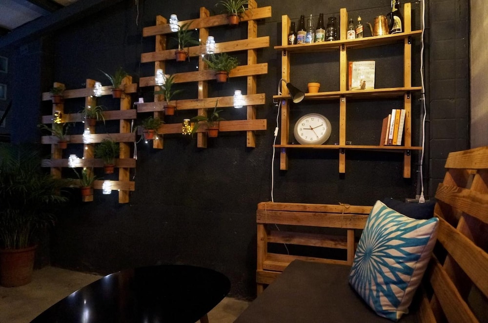 dongmen 3 capsule inn hostel