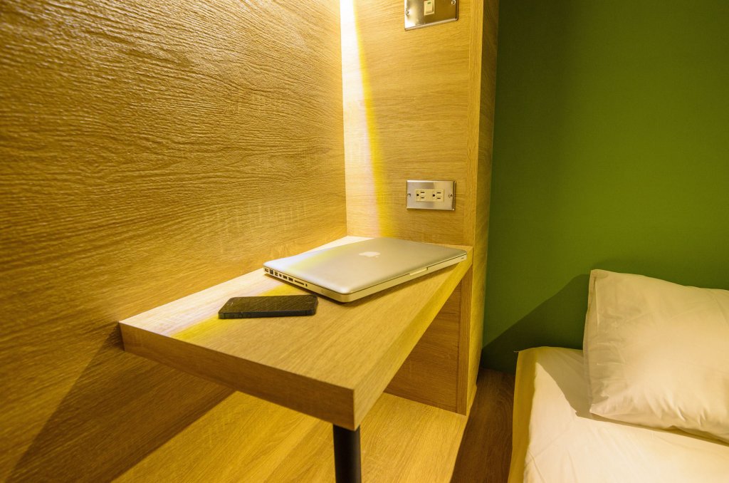 dongmen 3 capsule inn hostel