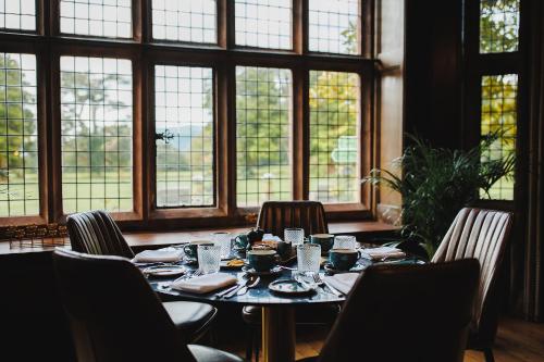 caer rhun hall hotel