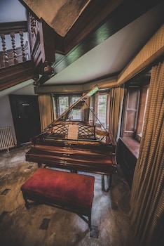 caer rhun hall hotel