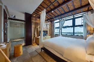 Floral Lux Hotel · Xitang Yiju B&B,,3 star