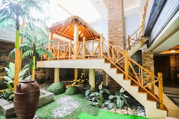 ohya chain boutique motel linkou