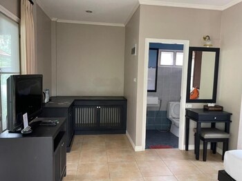 bluewhale home samui