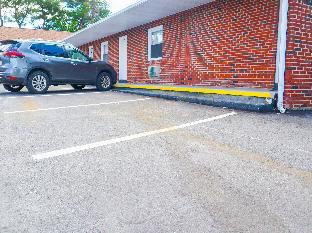 the lancaster motel by oyo ronks near paradise