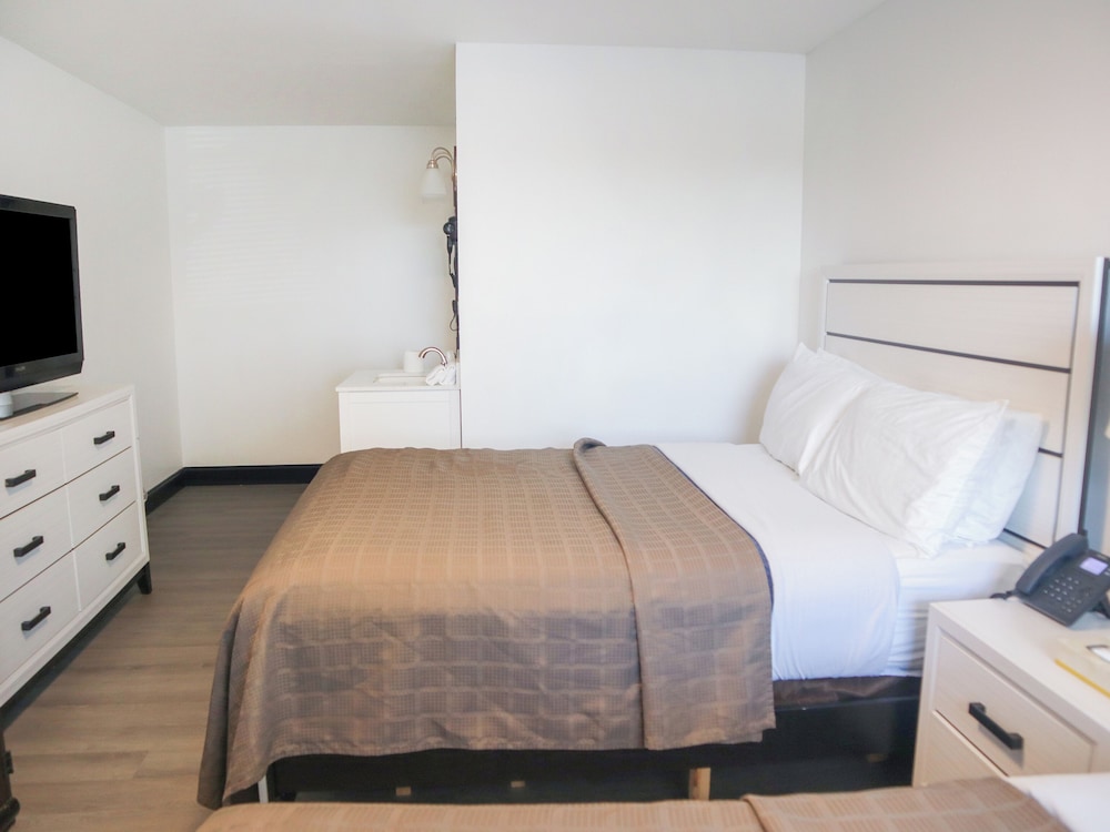 the lancaster motel by oyo ronks near paradise