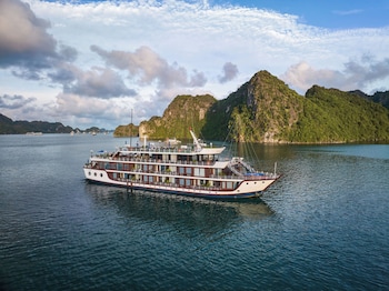 rosa cruise