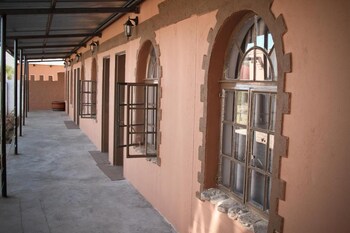 Sweet Thorn Retreat Airport Lodge,In Voigtland,3 star