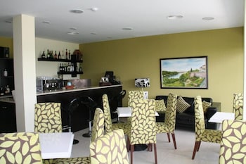 Hotel Dom Afonso,Porto>>Moncao,2 star