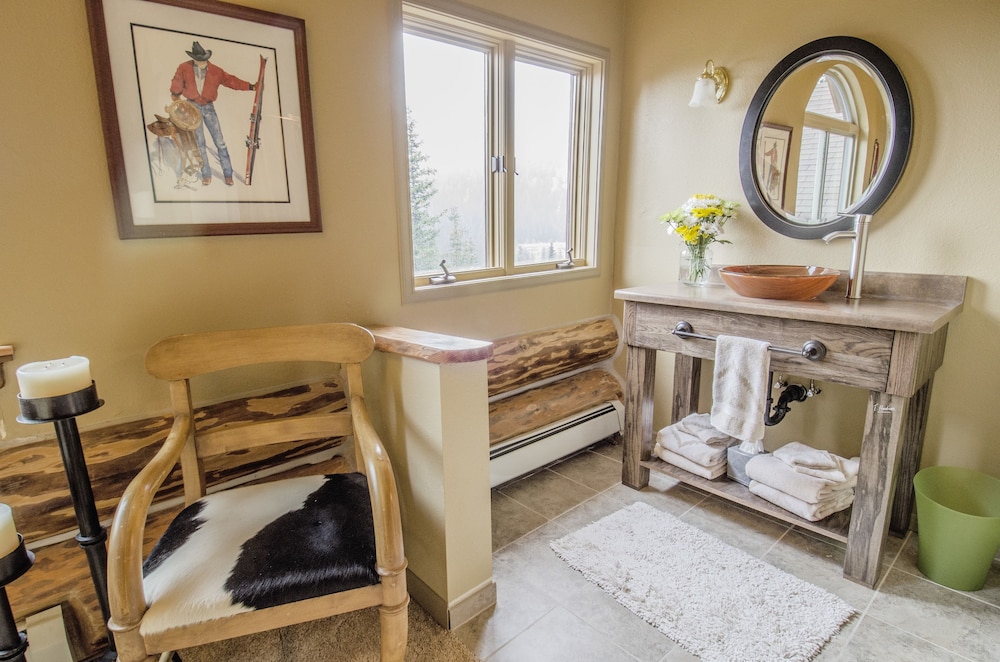 the silver lake lodge adults only