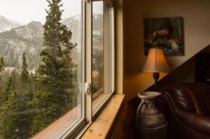 the silver lake lodge adults only