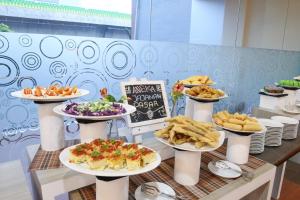 Terraz Tree Hotel,Mampang Prapatan>>Jakarta,3 star