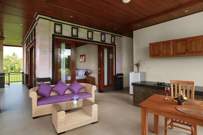 dewi sri private villa