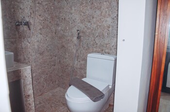 Ds Residences Peterongan,Near Diponegoro University,3 star