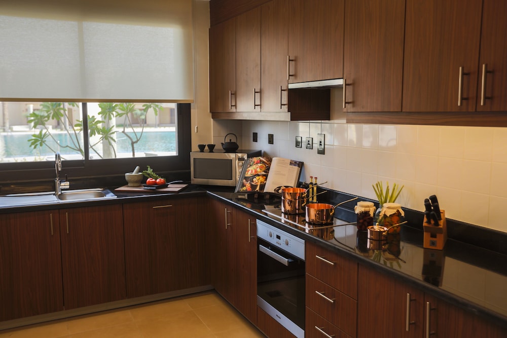 intercontinental doha residences by ihg