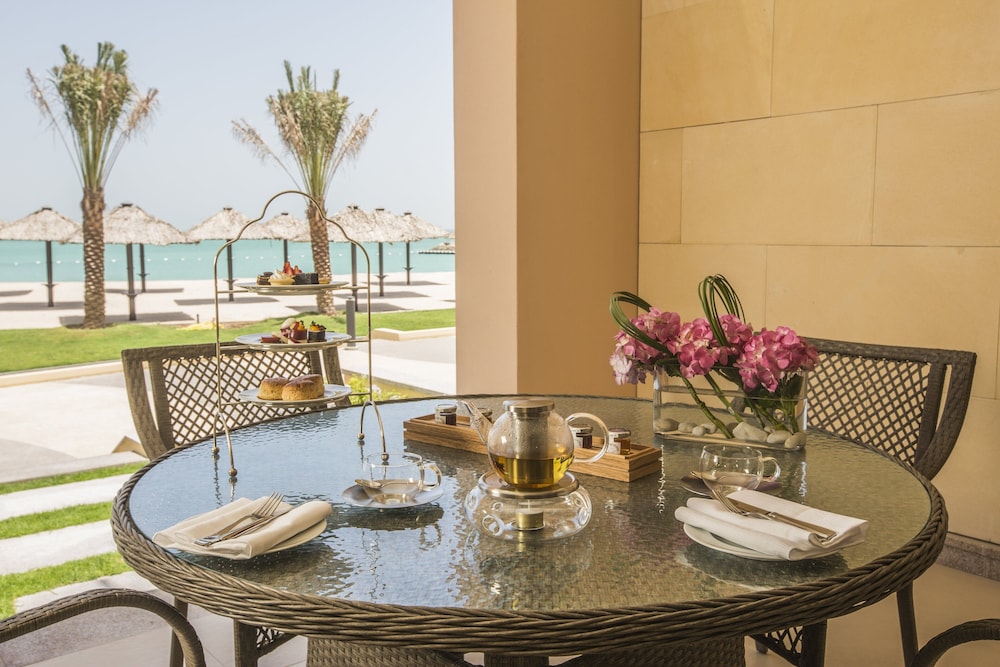 intercontinental doha residences by ihg