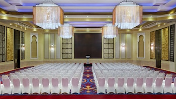 intercontinental doha residences by ihg