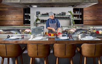 intercontinental doha residences by ihg