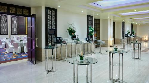 intercontinental doha residences by ihg