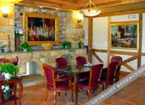 The Cotswolds Villa,,3 star