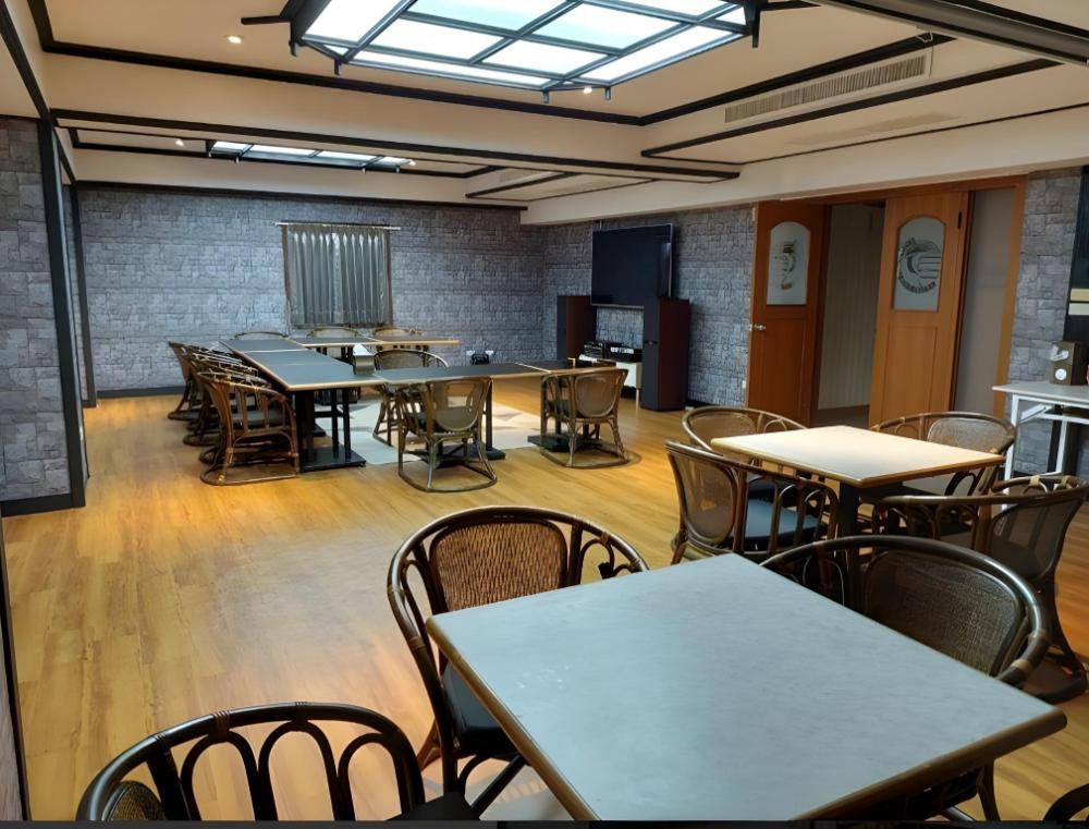tapeng bay holiday hotel