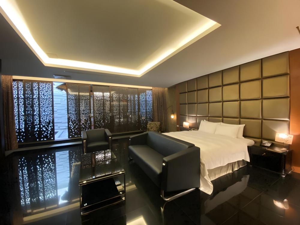 orient luxury villa motel