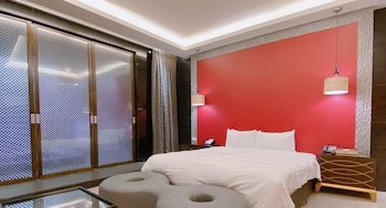 orient luxury villa motel