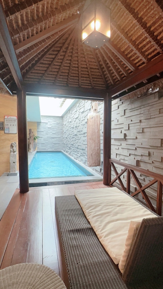 orient luxury villa motel