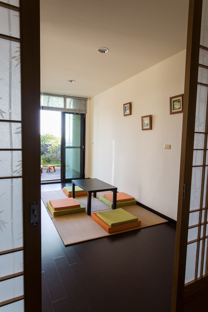 Eureka Fucheng Guesthouse,Tainan>>Kaohsiung,4 star