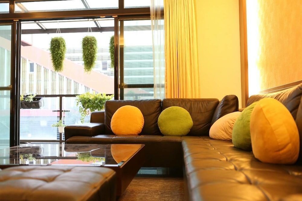 Eureka Fucheng Guesthouse,Tainan>>Kaohsiung,4 star