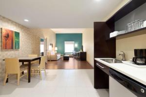 Home2 Suites By Hilton El Paso Airport, Tx,El Paso County>>El Paso,3 star