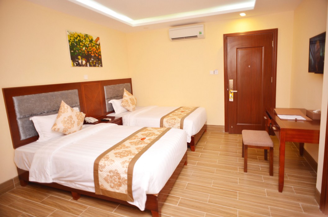 nhat minh hotel and apartment