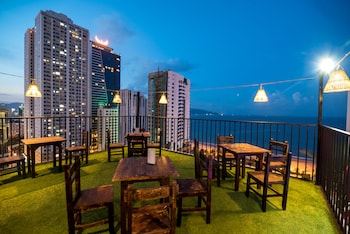 nhat minh hotel and apartment