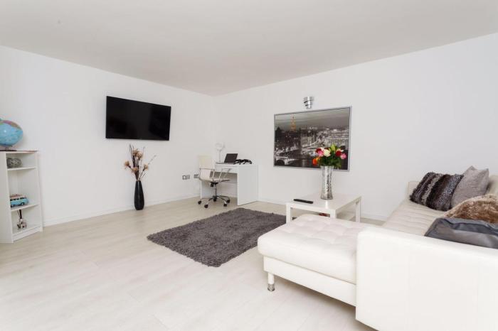 live in leeds nazarene apartments