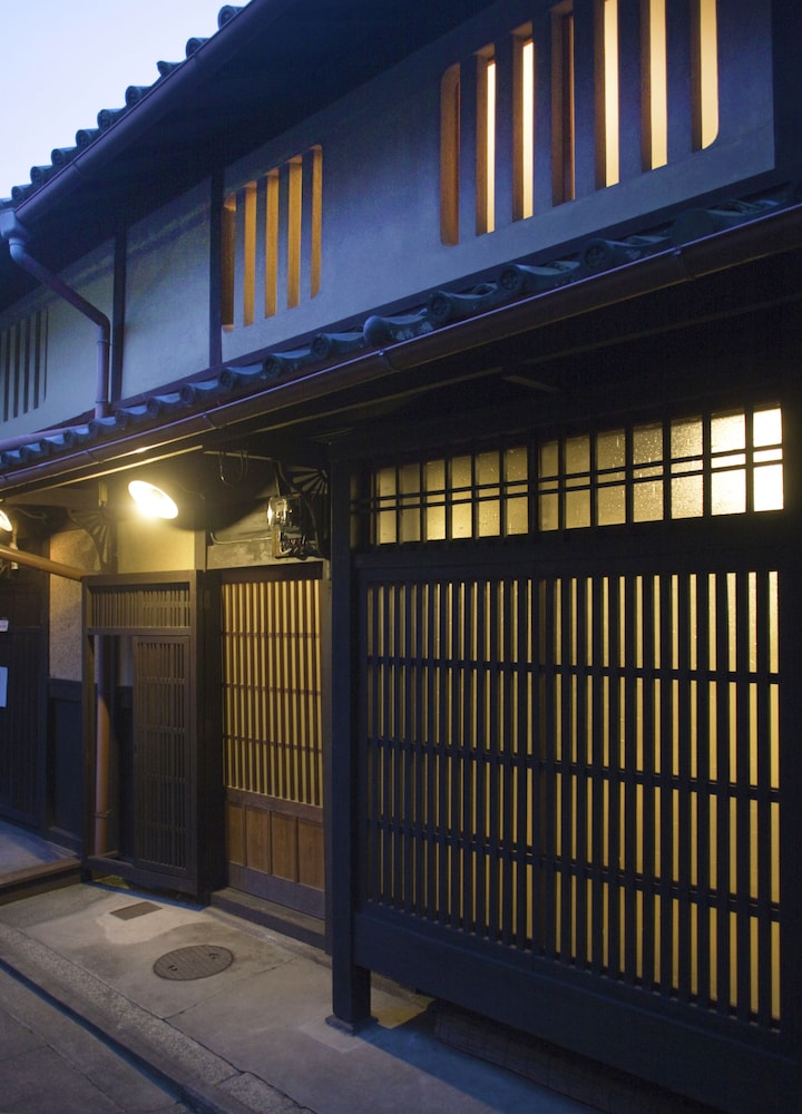 demizu machiya adults only