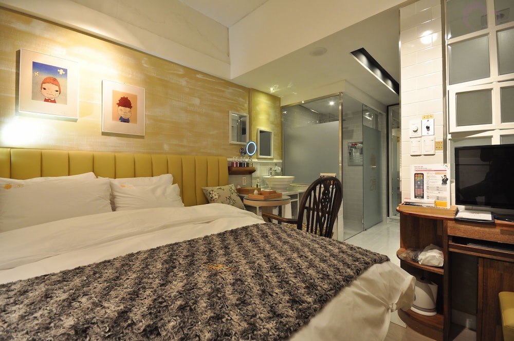 february hotel apsan