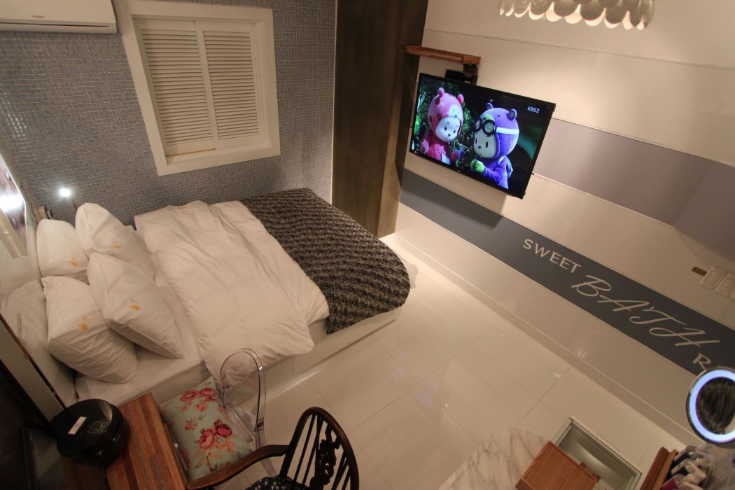 february hotel apsan