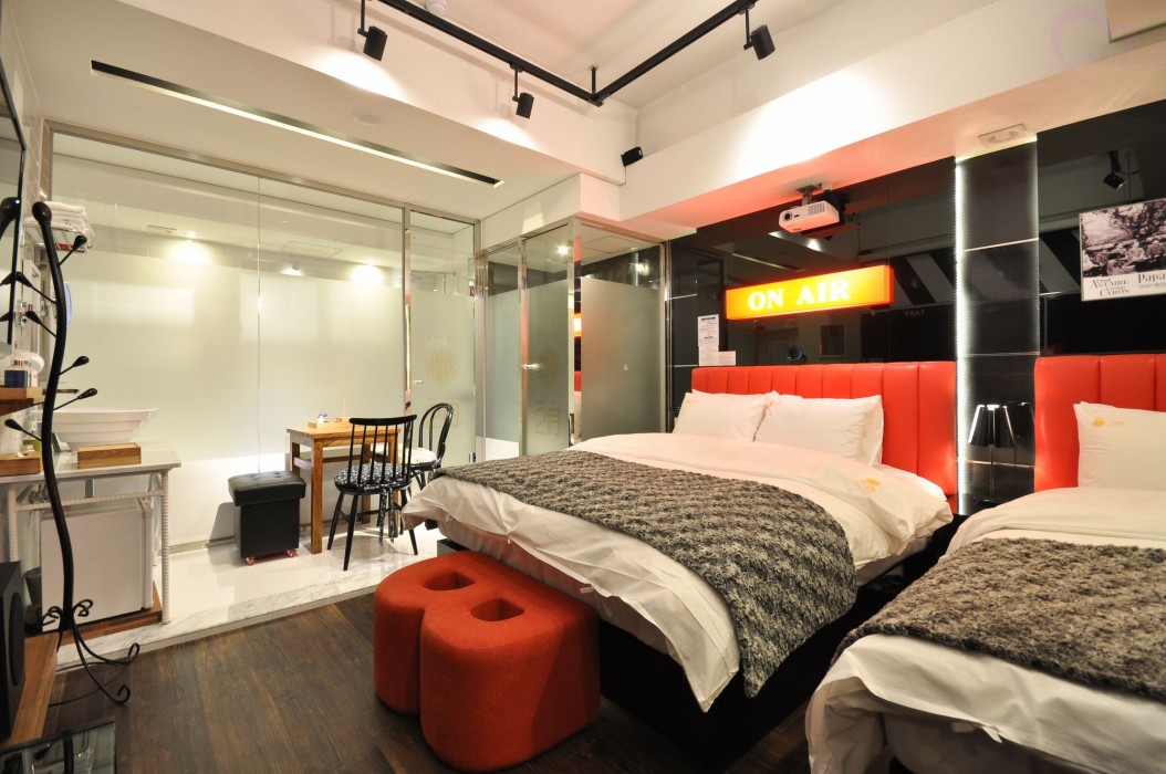 february hotel apsan