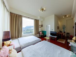 Sea Cafe Bed And Breakfast,,3 star