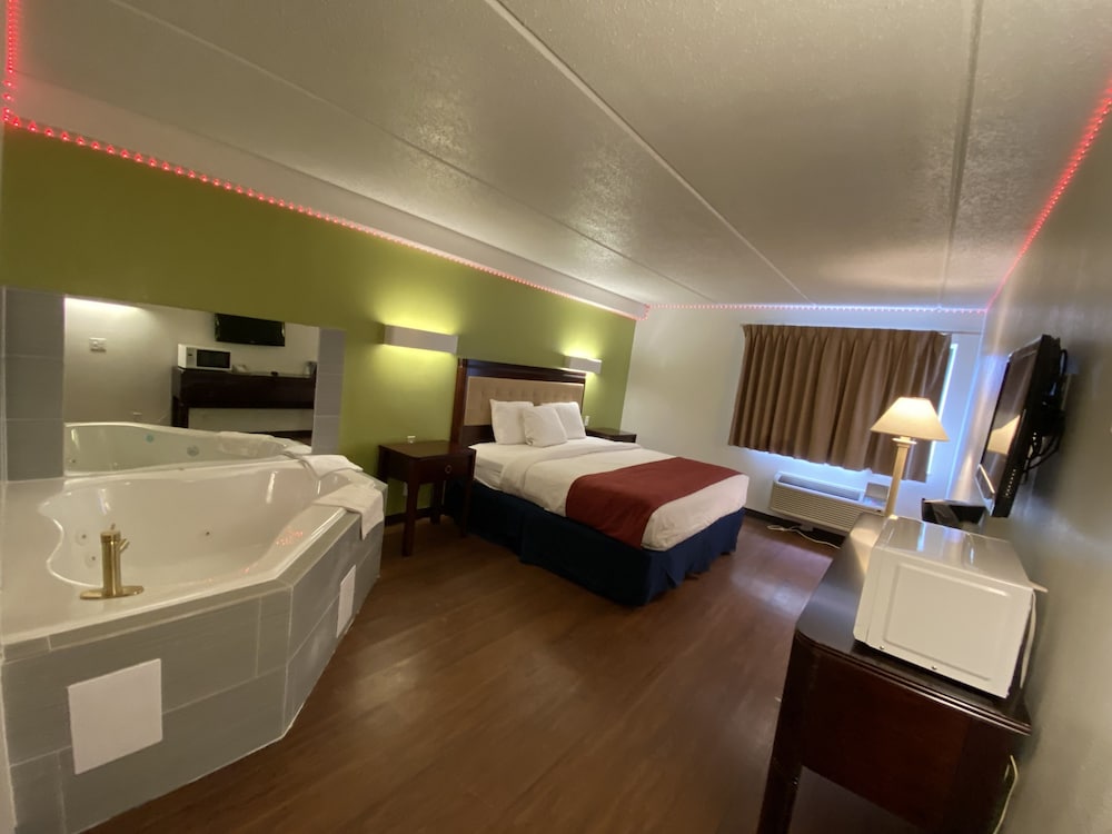 skylight inn cleveland willoughby